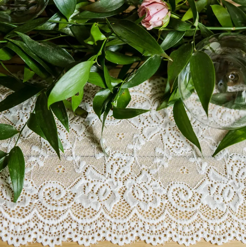 Blondebånd Blomster Offwhite på Rull