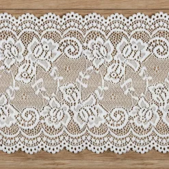 Blondebånd Blomster Offwhite på Rull