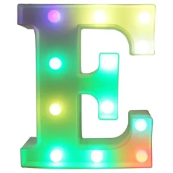 Bokstav med LED-belysning RGB