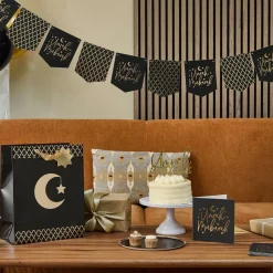 Girlander Umrah Mubarak